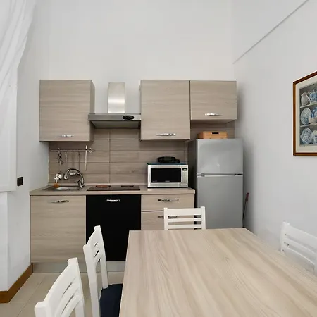 La Dimora Dei Reali Napels