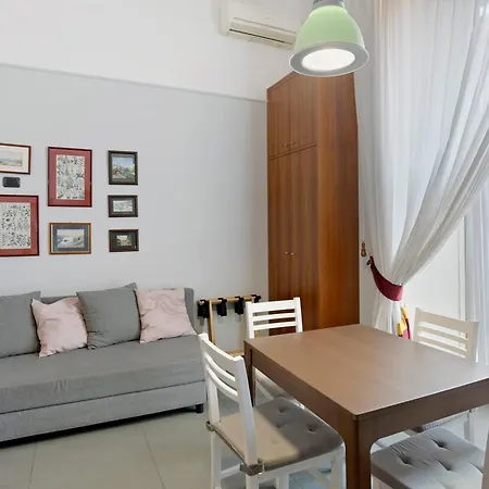 La Dimora Dei Reali Appartement *